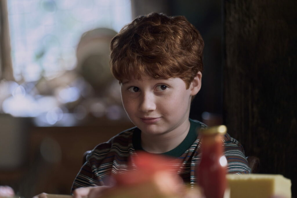 Alastair Stout est Ron dans la nouvelle série Harry Potter / HBO